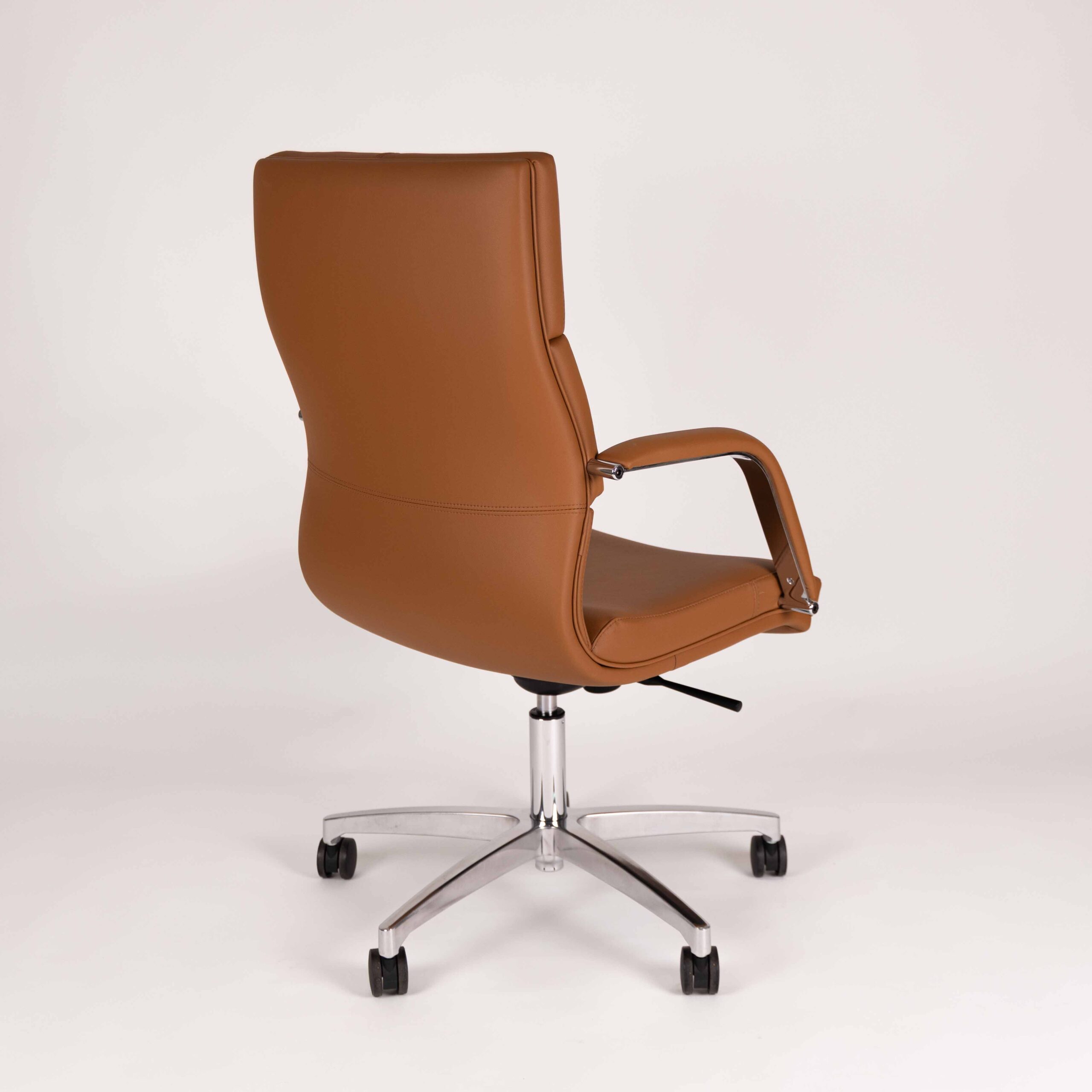 Vegas, Sienna | Polished aluminium | Soft Arm Pad