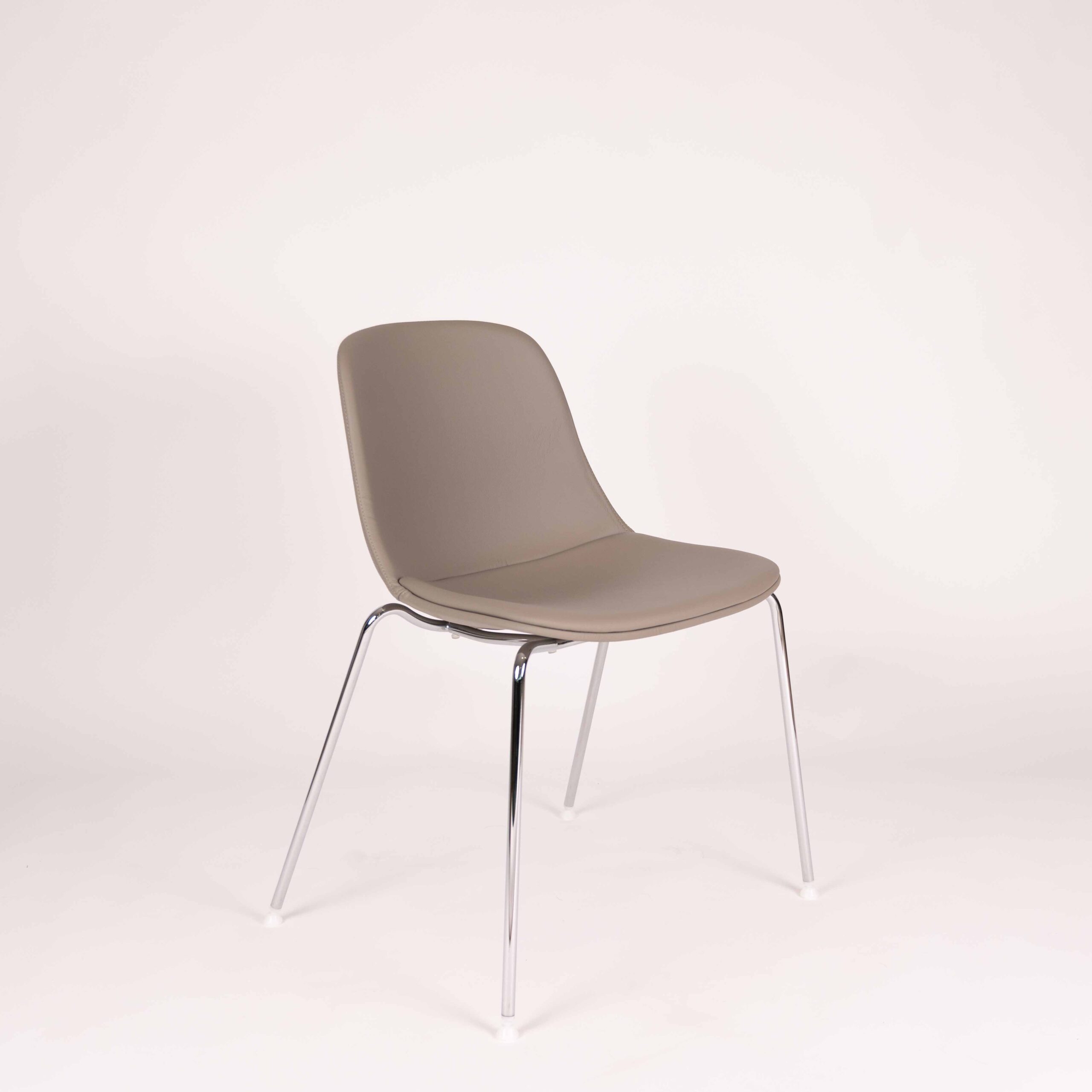 Vegas, Cement | Polished Aluminium
