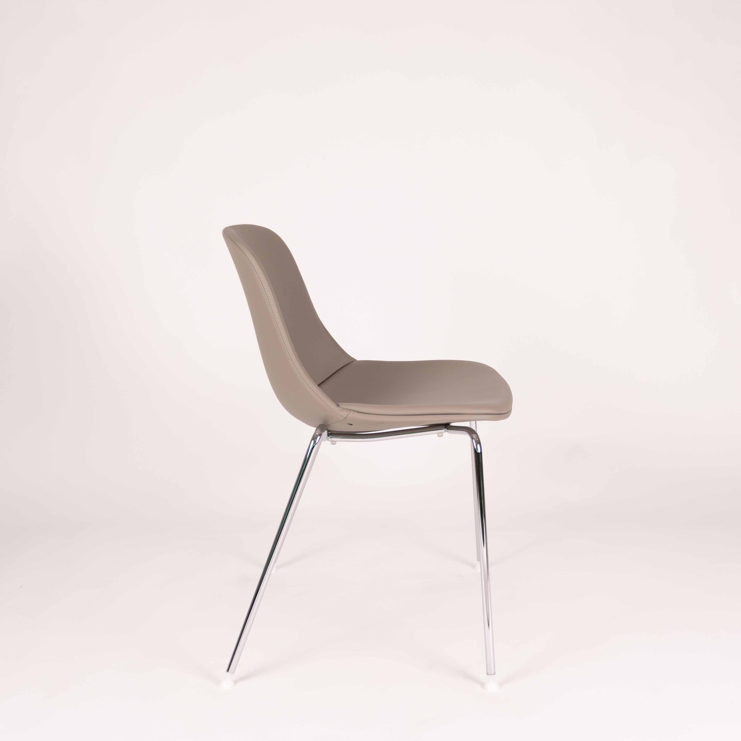 Vegas, Cement | Polished Aluminium