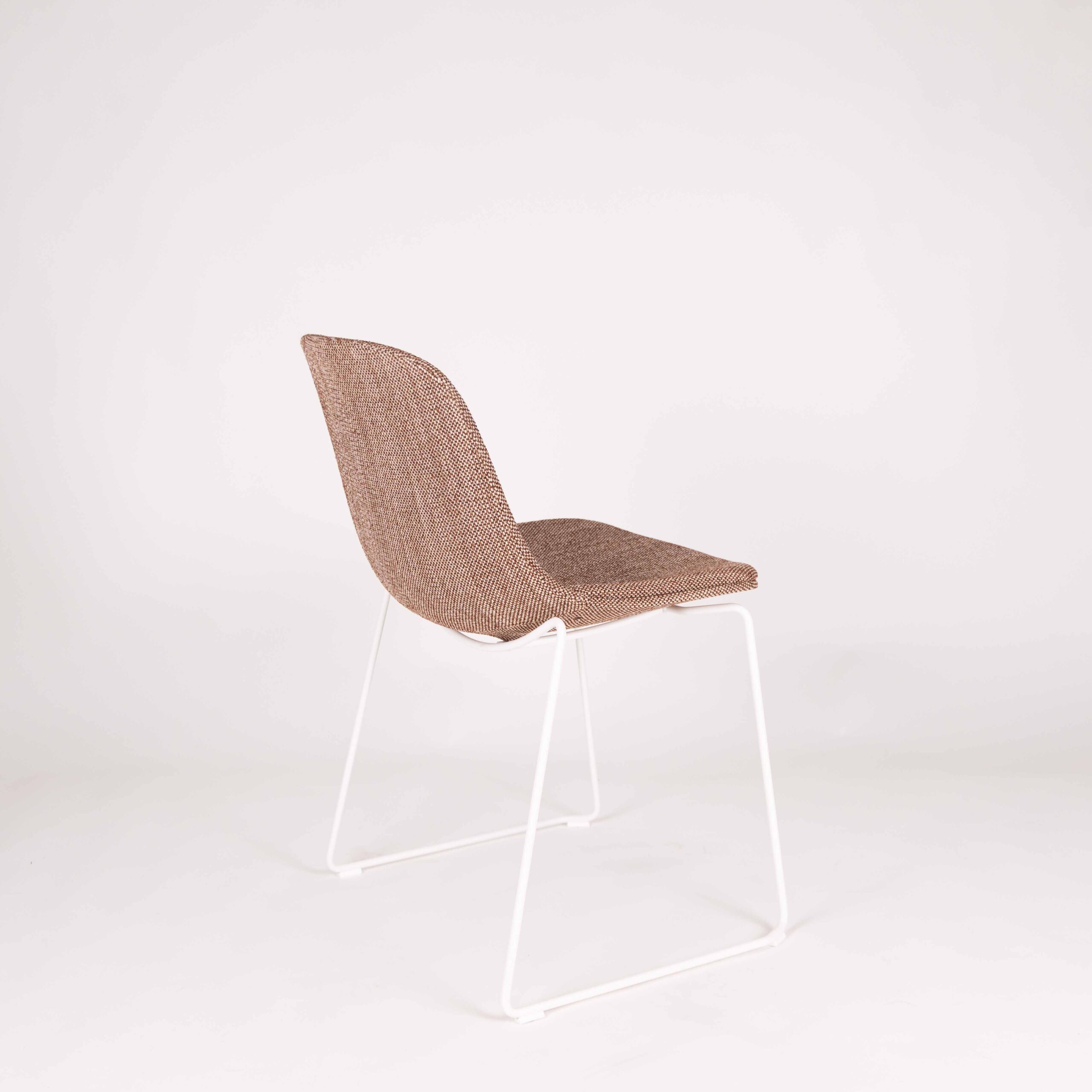 Narla, Umber | White
