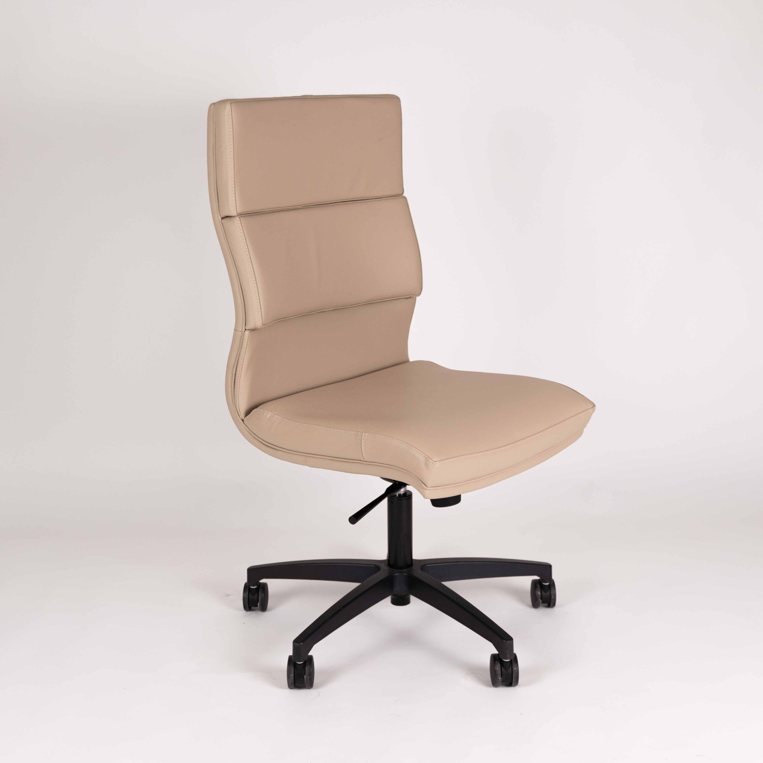 San Diego, Taupe | Black base