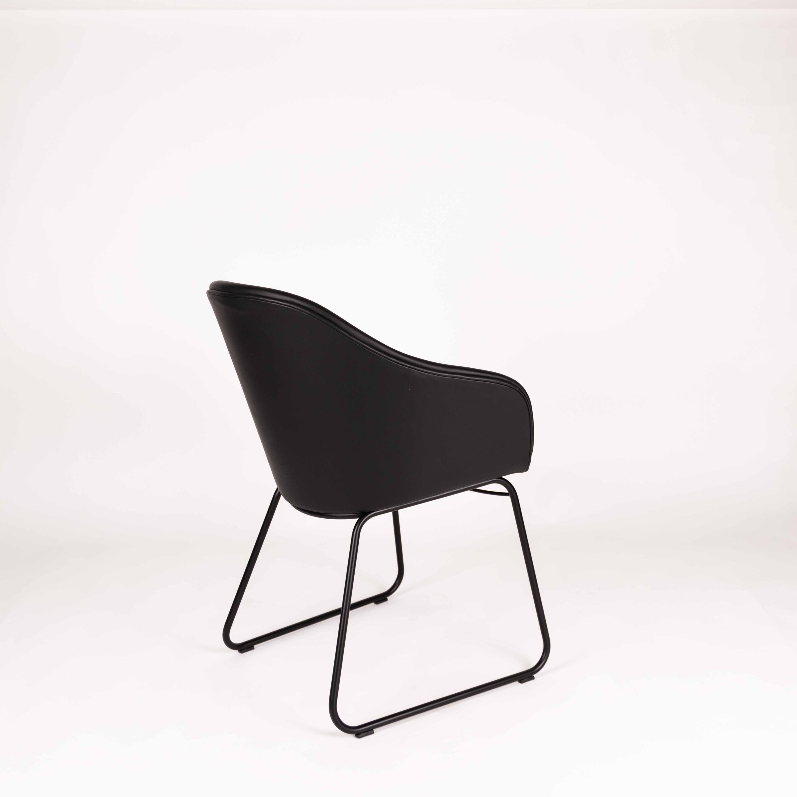 New Victoria, Black | Black base