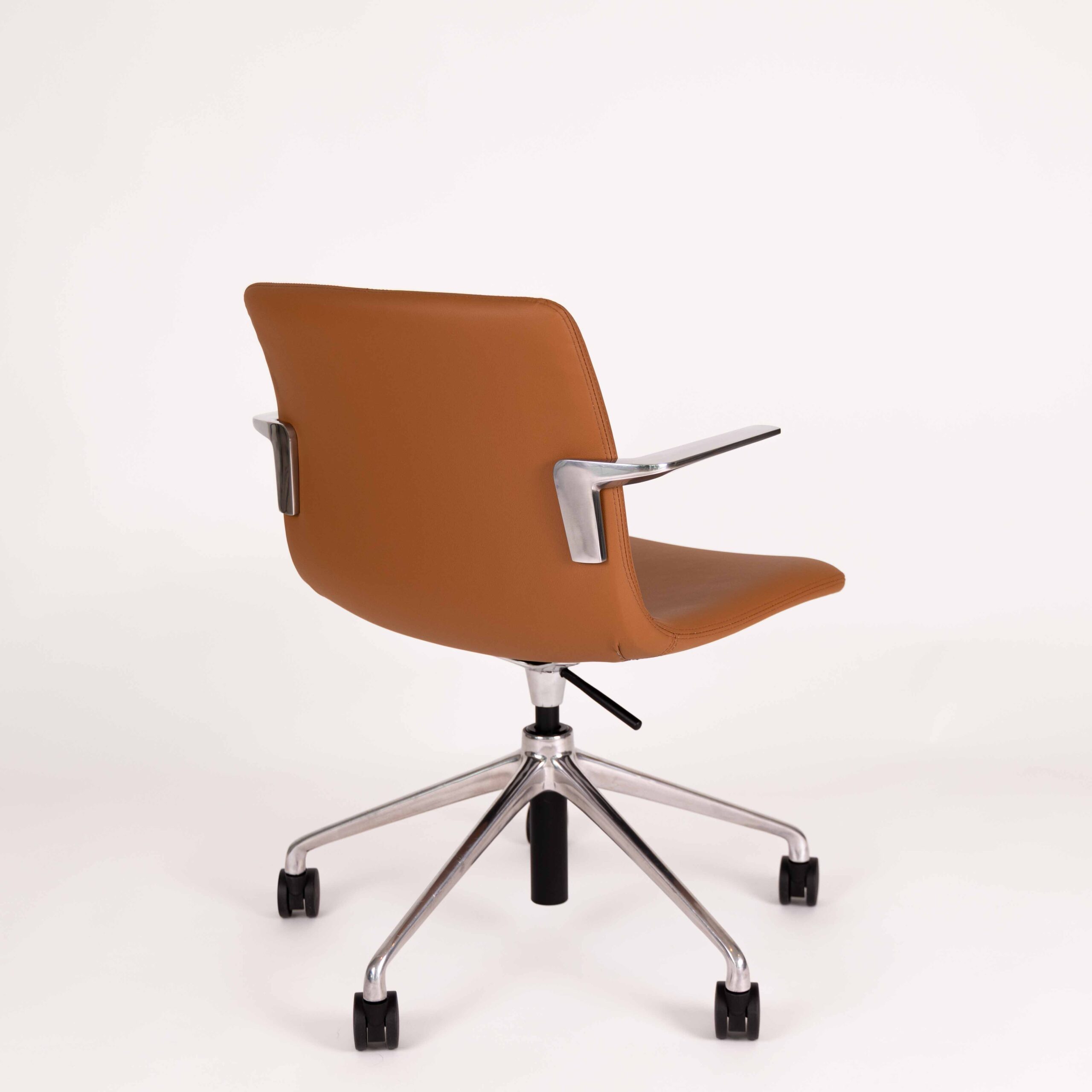 Vegas, Sienna | Polished Aluminium
